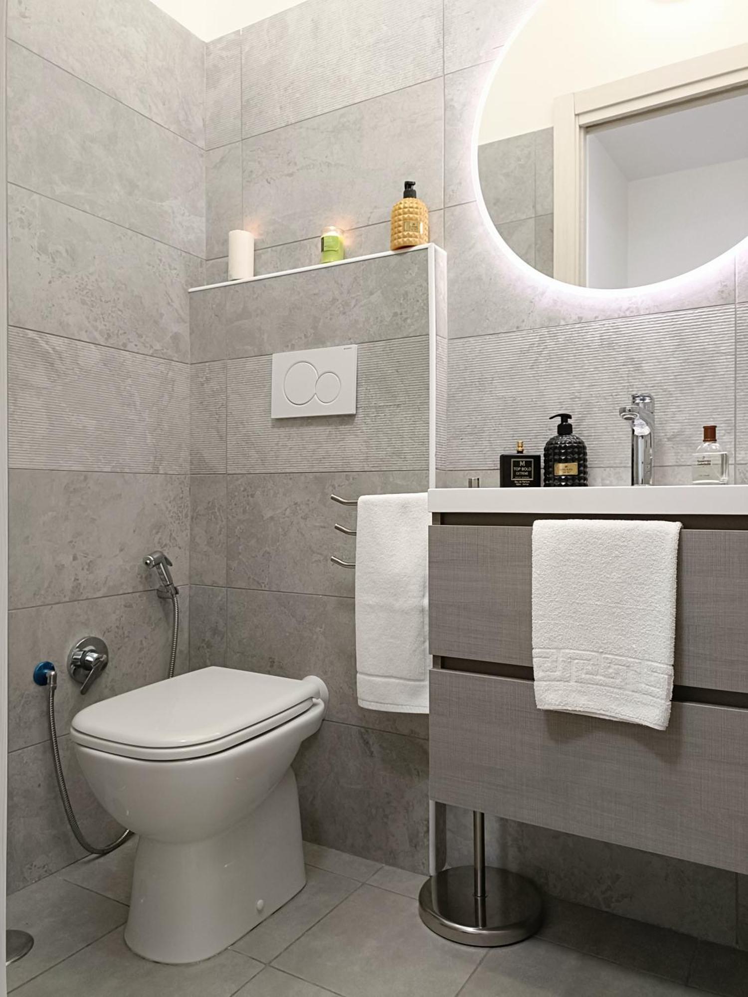 A Casa Di Gisa - Fiumicino Airport Apartment *